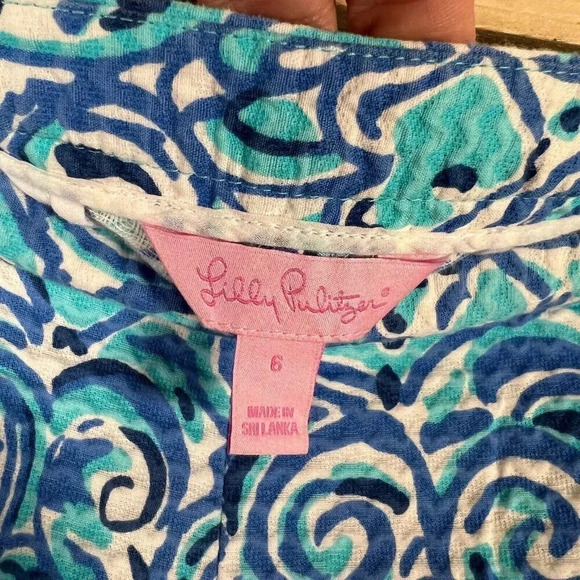 Lilly Pulitzer Adie Shorts Size 6 Chasing Tails Print Fish Blue Preppy Vacation - Picture 3 of 9